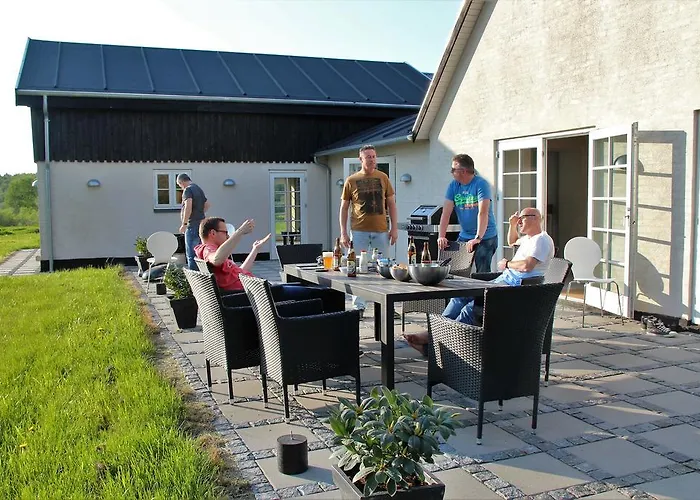 Ovej 18 Holiday House