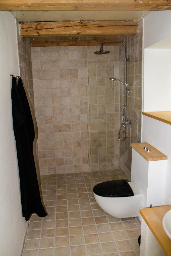 Ovej 18 House